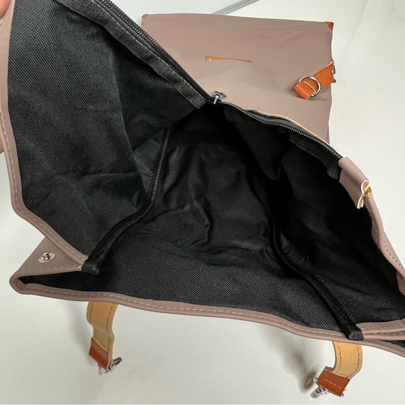 Duomo Milano Beige Backpack - Picture 7 of 9